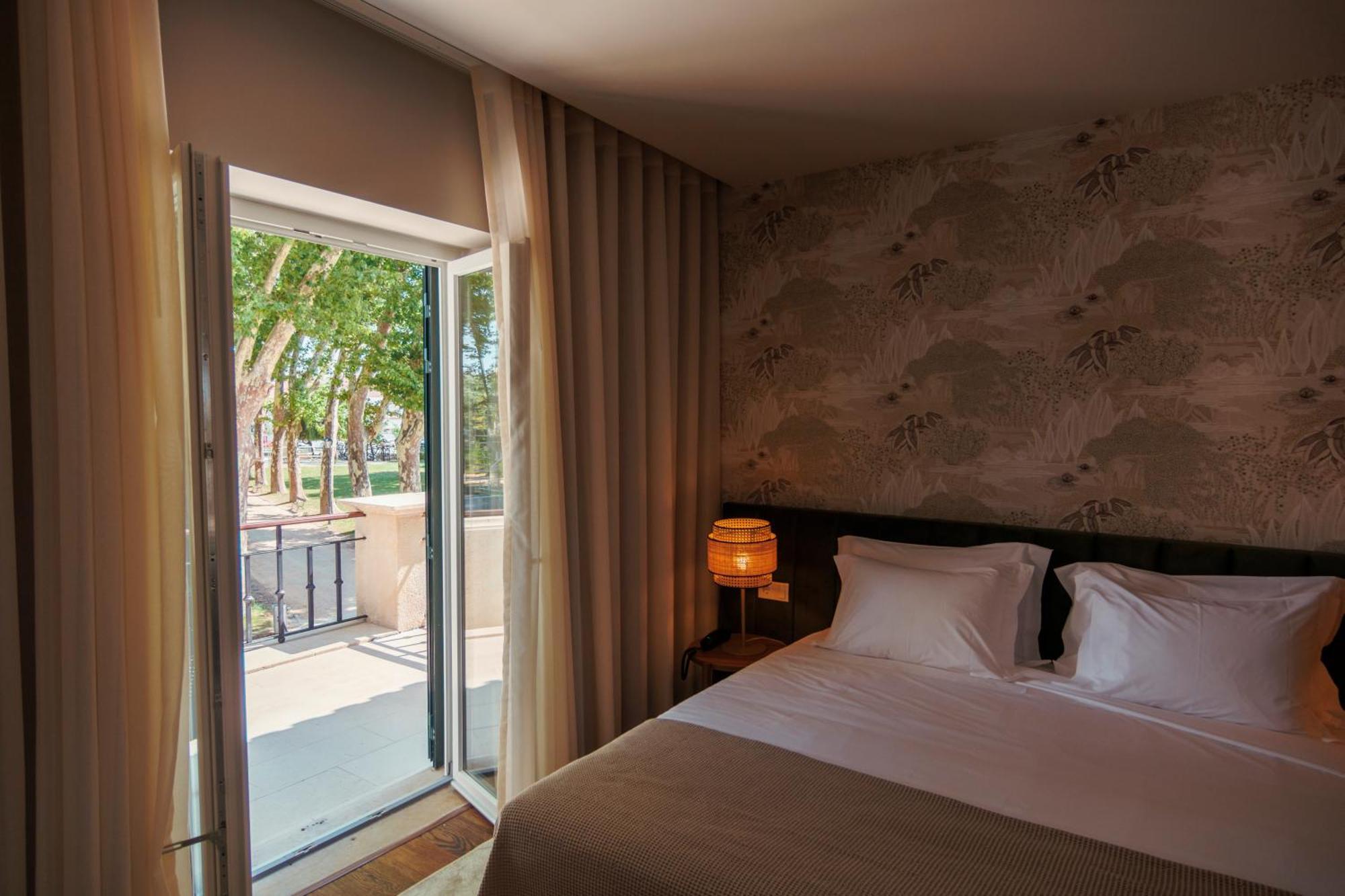 Estalagem Santa Iria Hotel & Spa โตมาร์ ภายนอก รูปภาพ